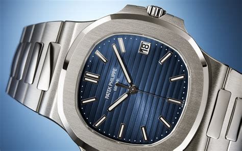 patek philippe ladies nautilus white gold|Patek Philippe Nautilus gold diamond.